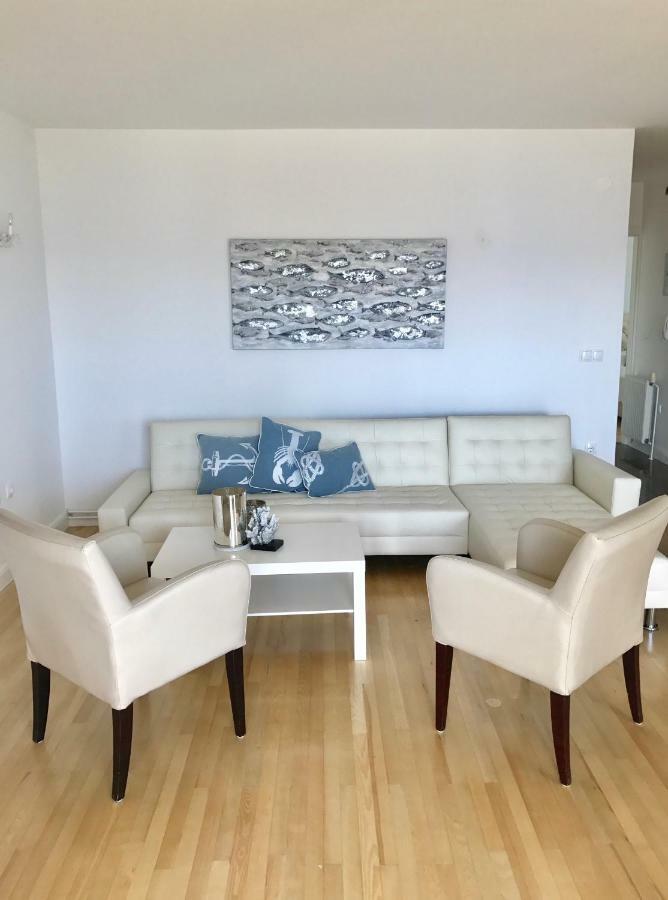 Apartments Villa Lux Dugi Rat Ngoại thất bức ảnh