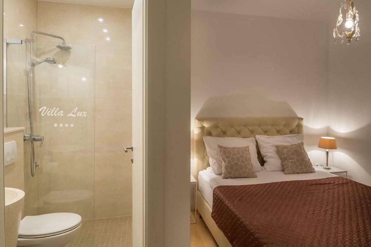 Apartments Villa Lux Dugi Rat Ngoại thất bức ảnh