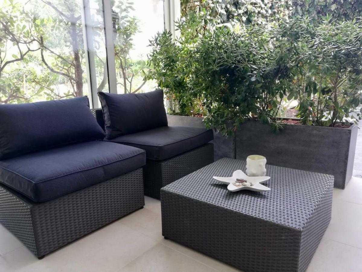 Apartments Villa Lux Dugi Rat Ngoại thất bức ảnh